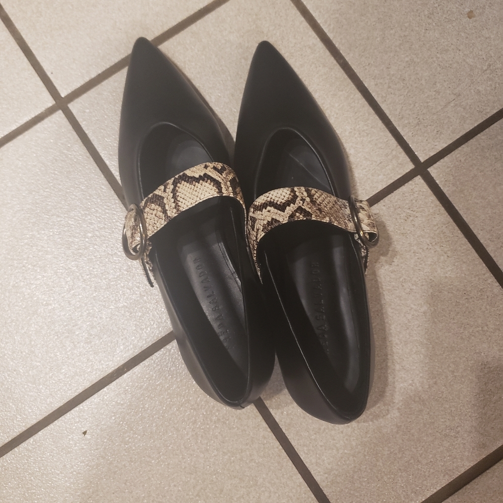 Freda Salvador leather flat